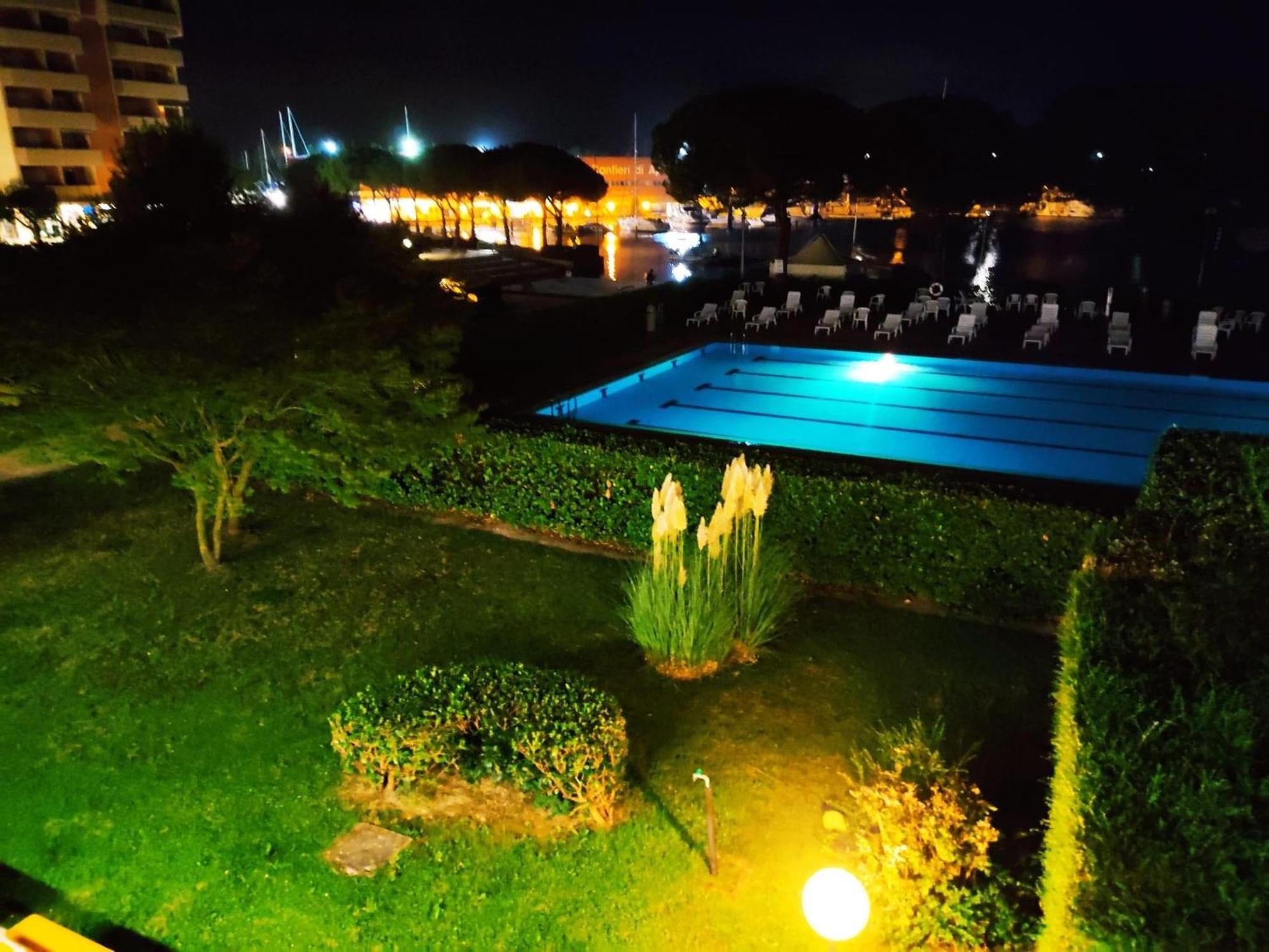 Signora Ruth - Aprilia Residence อาปริลเลีย มาริตติมา ภายนอก รูปภาพ